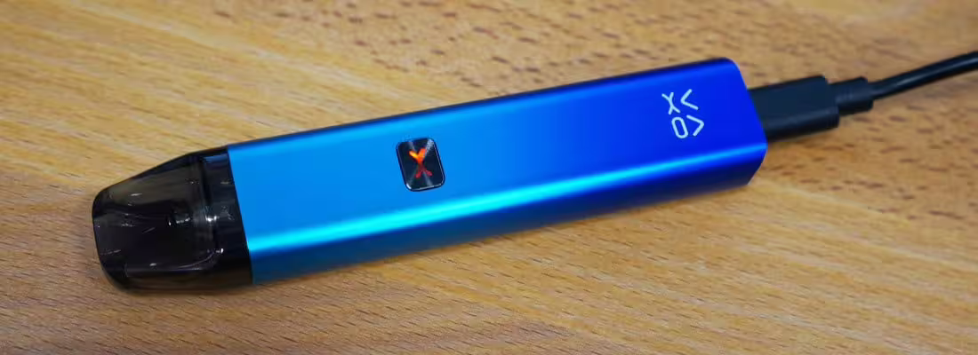 OXVA Xlim C Charging