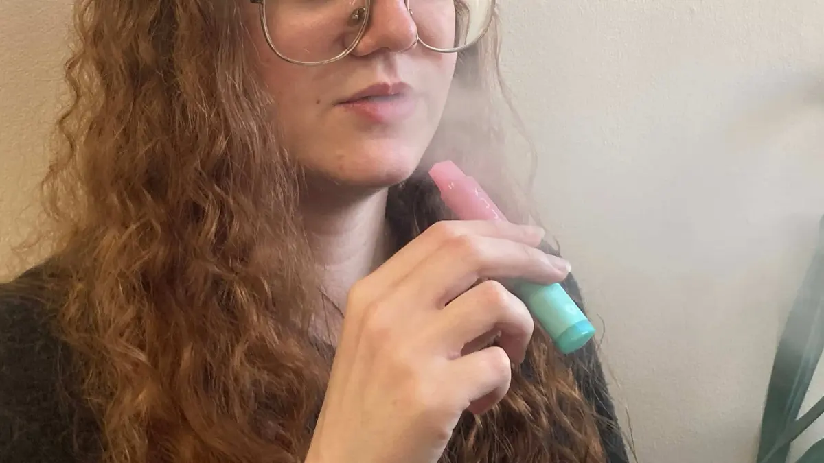 Vaping the Elux Pro 600